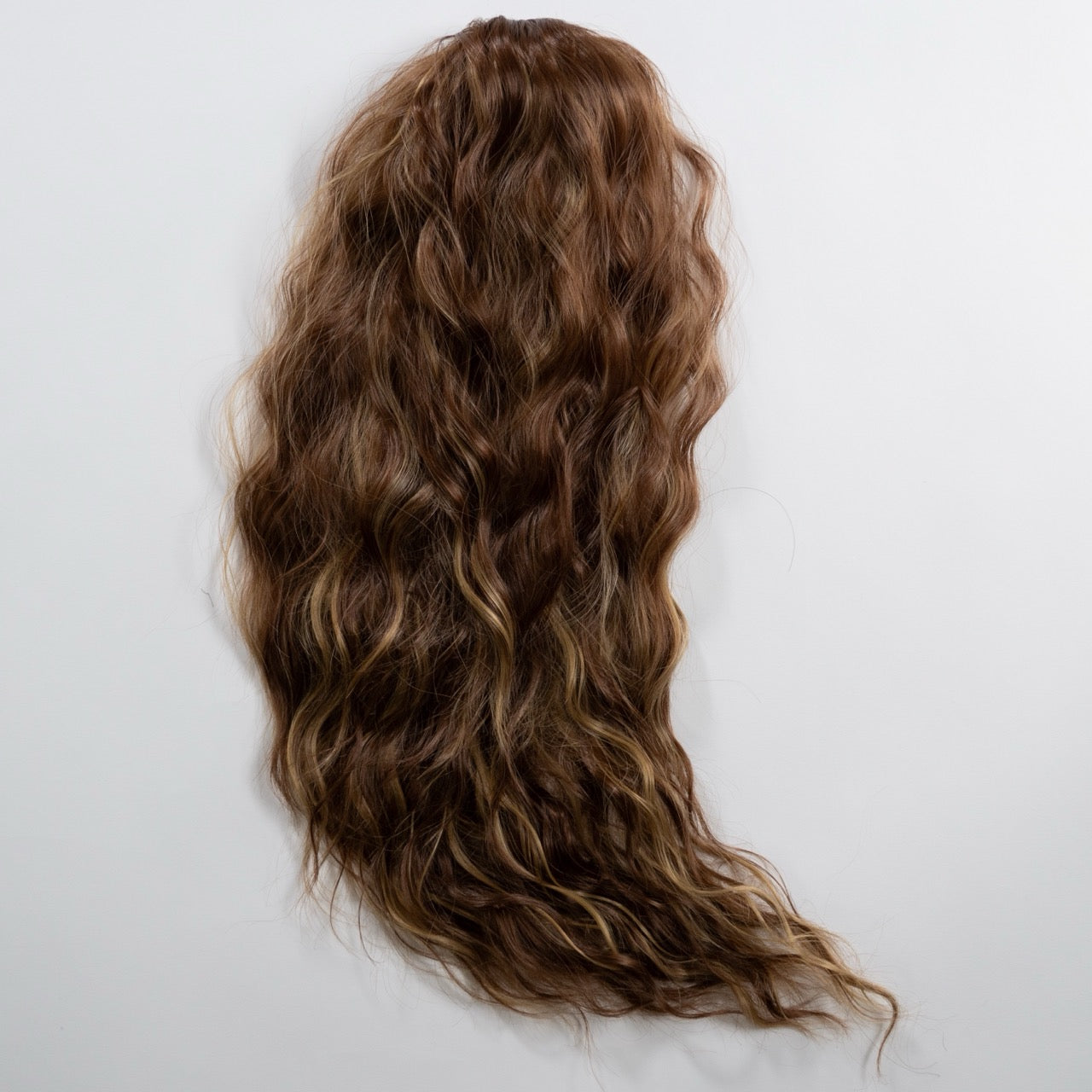 Ponytail Extension in Braun Asch blond gesträhnt, wellig, 70 cm - Frontansicht